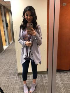 Courtney Khondabi feet photo thumbnail