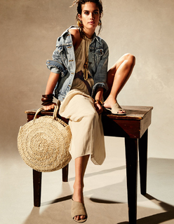 Sara Sampaio feet photo thumbnail