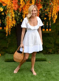 Sienna Miller feet photo thumbnail