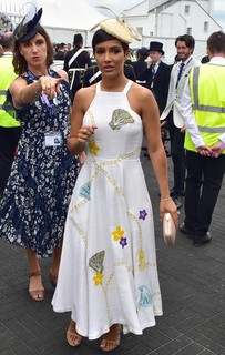 Frankie Bridge feet photo thumbnail
