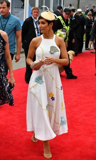 Frankie Bridge feet photo thumbnail