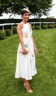Frankie Bridge feet photo thumbnail