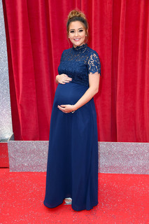 Jacqueline Jossa feet photo thumbnail