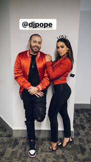 Anitta feet photo thumbnail