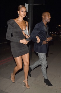 Alesha Dixon feet photo thumbnail