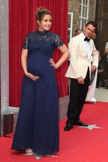 Jacqueline Jossa feet photo thumbnail