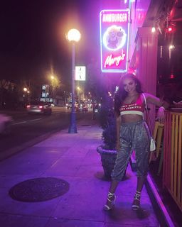 Jade Thirlwall feet photo thumbnail