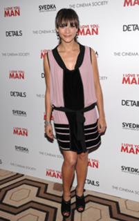 Rashida Jones feet photo 3