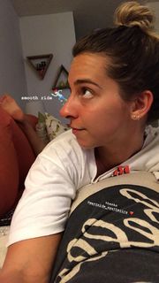 Gabbie Hanna feet photo thumbnail