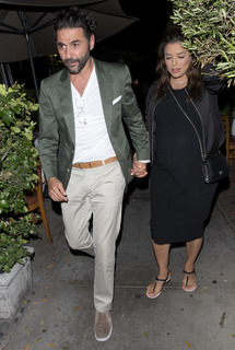 Eva Longoria feet photo thumbnail