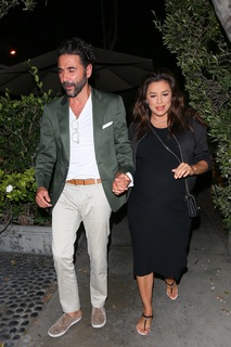 Eva Longoria feet photo thumbnail