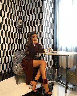 Xenia Tchoumitcheva feet photo thumbnail