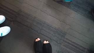 Jenna Ezarik feet photo thumbnail
