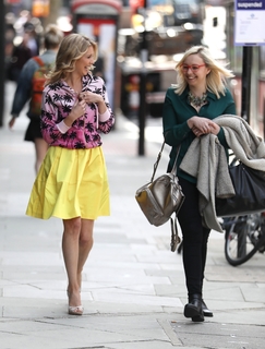 Rachel Riley feet photo thumbnail