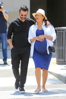 Eva Longoria feet photo thumbnail
