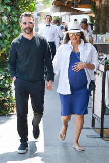 Eva Longoria feet photo thumbnail