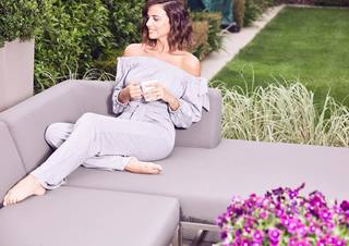 Lucy Mecklenburgh feet photo thumbnail