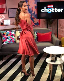 Rocsi Diaz feet photo thumbnail