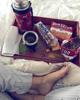 Julieta Prandi feet photo thumbnail