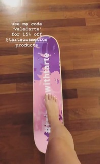 Vale Genta feet photo thumbnail