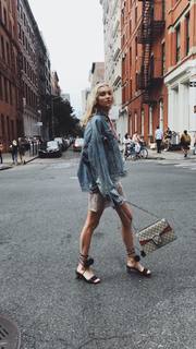 Elsa Hosk feet photo thumbnail