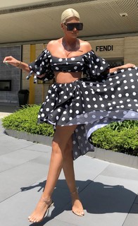 Jelena Karleusa feet photo thumbnail