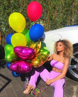 Jena Frumes feet photo thumbnail