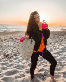 Tiffany Alvord feet photo thumbnail