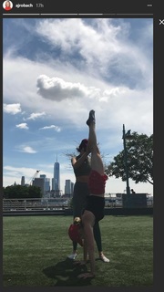 Amy Robach feet photo thumbnail