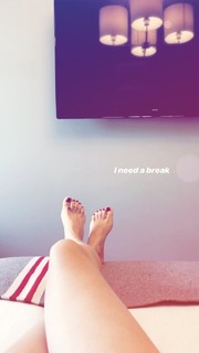 Xenia Tchoumitcheva feet photo thumbnail