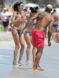 Melissa Satta feet photo thumbnail