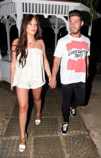 Charlotte Crosby feet photo thumbnail