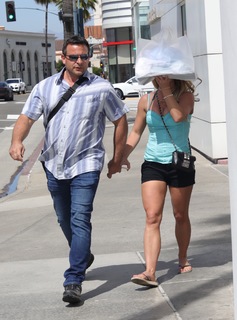 Britney Spears feet photo thumbnail