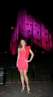 Elizabeth Hurley feet photo thumbnail