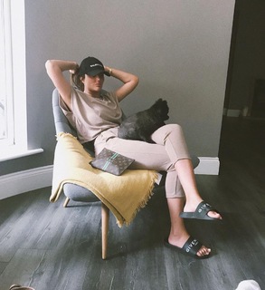 Charlotte Crosby feet photo thumbnail
