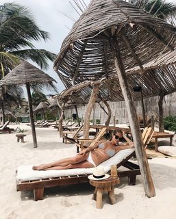 Kristin Cavallari feet photo thumbnail
