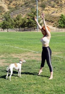 Courtney Stodden feet photo thumbnail