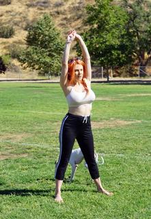 Courtney Stodden feet photo thumbnail