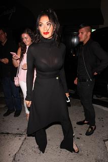 Nicole Scherzinger feet photo thumbnail
