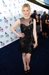Gillian Jacobs feet photo thumbnail