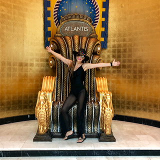 Jennifer Nicole Lee feet photo thumbnail