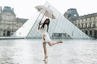 Nicole Scherzinger feet photo thumbnail