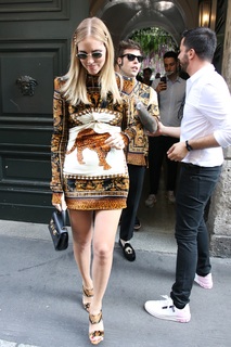 Chiara Ferragni feet photo thumbnail