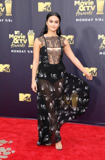 Camila Mendes feet photo thumbnail