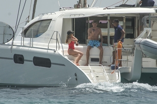 Abbey Clancy feet photo thumbnail