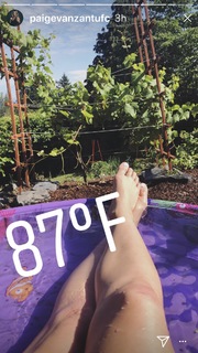 Paige VanZant feet photo thumbnail