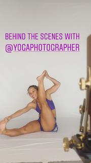 Kino MacGregor feet photo thumbnail
