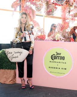 Ashley Benson feet photo thumbnail
