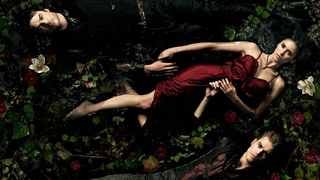 Nina Dobrev feet photo thumbnail