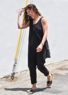 Minka Kelly feet photo thumbnail